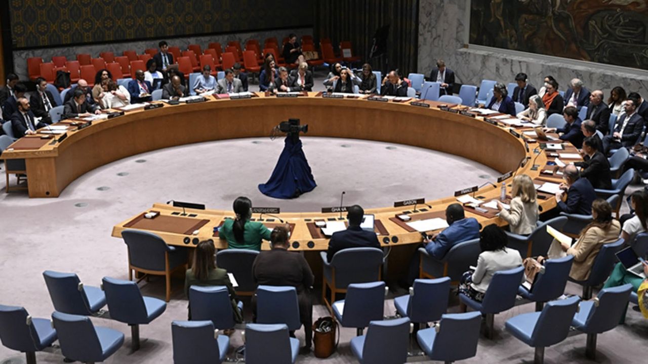 BM Güvenlik Konseyi'nden "Acil" Toplantı: Gazze'deki İnsanlık Trajedisi Görüşüldü