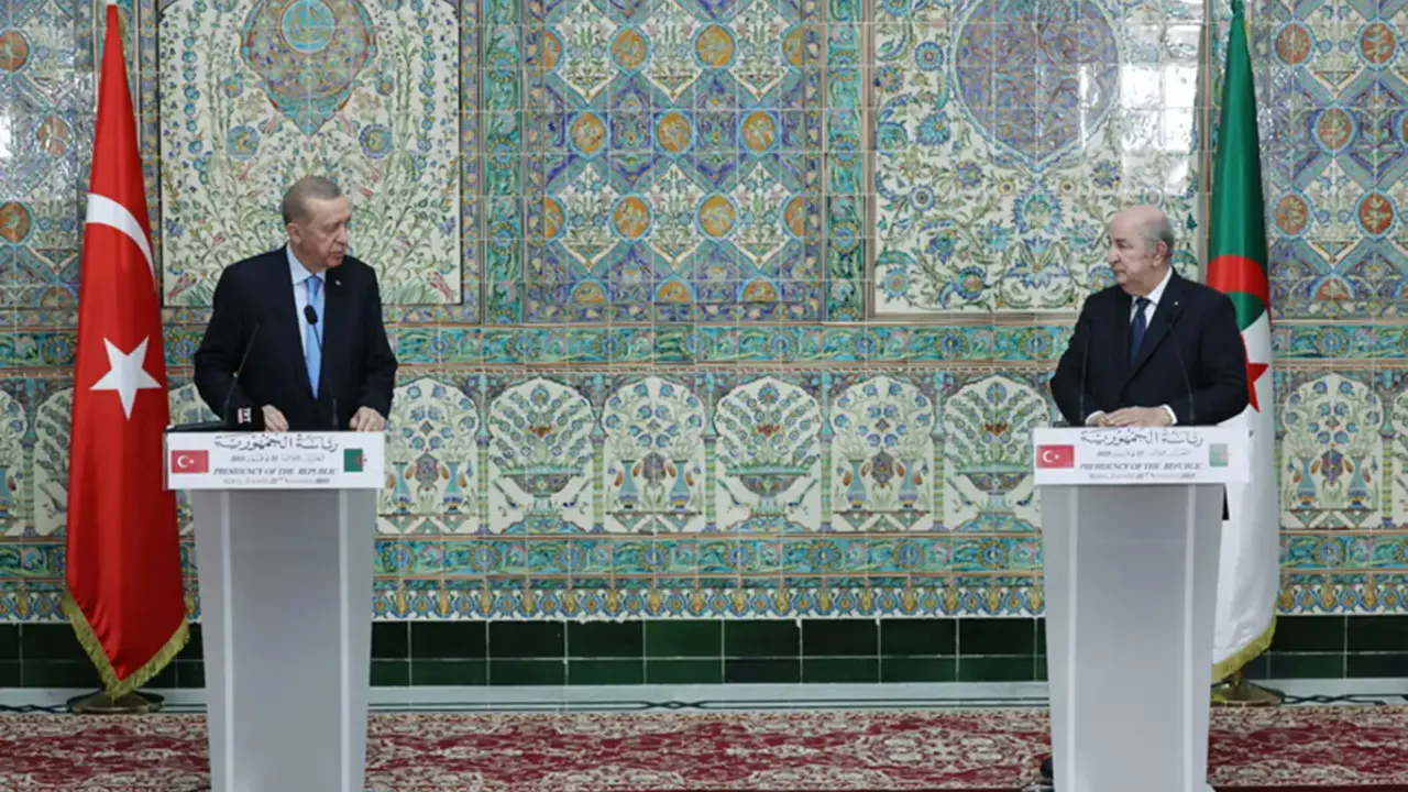 Erdoğan, Cezayir Cumhurbaşkanı ile ortak basın toplantısı düzenledi