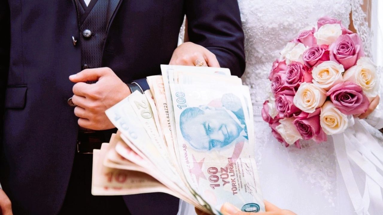 Evlenecek olan çiftler dikkat! 27 yaşın altına 115 bin TL'lik destek verilecek: Detaylar belli oldu