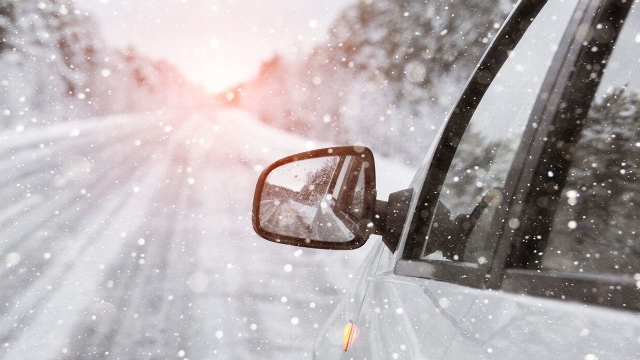 Kış gelmeden bu önlemleri alanlar neredeyse 50 bin TL’lik araç masrafından kurtuluyor: “Kışın araç bakımı nasıl olmalı?”