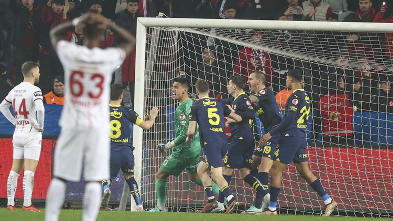 Fenerbahçe Ziraat Türkiye Kupası'nda Çeyrek Finale Yükseldi