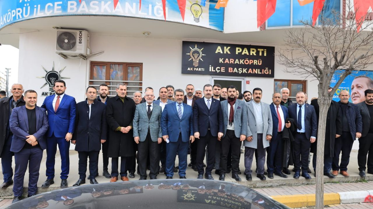 AK Parti Şanlıurfa İl Başkanı Delioğlu, Meclis Üyeleriyle Görüştü