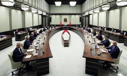 Kabine Toplantısı Bugün: Gazze, Ekonomi ve Yargıtay-AYM Krizi Masada