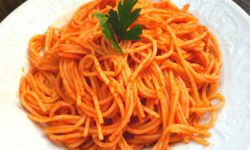 Lezzetli ve Pratik Ev Yapımı Spagetti Tarifi?