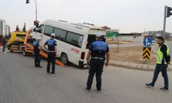 Şanlıurfa'da Okul Servislerine Zabıta Denetimi: İki Araç Trafikten Men Edildi!