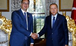 Erdoğan, Vucic’i tebrik etti