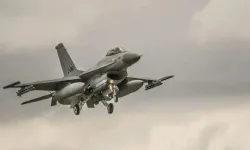 ABD’nin F-16’sı Güney Kore’de denize çakıldı