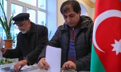 Azerbaycan'da Halk Sandık Başında