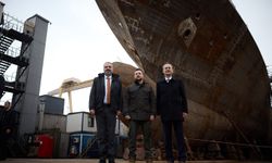 Ukrayna Devlet Başkanı Zelenskiy, Türkiye'deki Gemileri İnceledi