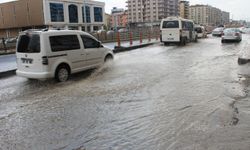 Güneydoğu Yağmurla Bayramı Karşılıyor: Kuvvetli Yağış Uyarısı!