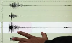 Papua Yeni Gine'de Korkutan Deprem: 6,5 Büyüklüğünde Sarsıntı