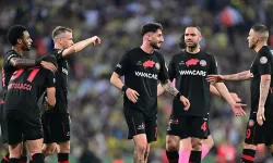 Fatih Karagümrük, Antalyaspor'u Ağırlıyor: Süper Lig Heyecanı Devam Ediyor