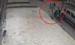 Urfa'da motosikletin çocuğa çarpma anı güvenlik kamerasında
