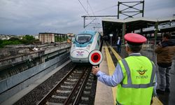 İstanbul-Sivas Ekspres Yüksek Hızlı Tren Seferleri Başladı