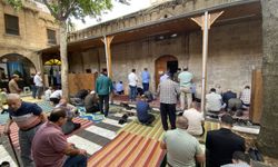 Şanlıurfalılar, tarihi camilerin bir an önce onarılıp ibadete açılmasını istiyor