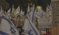 Binlerce İsrailli "Esir Takası Anlaşması" Talebiyle Gösteri Düzenledi