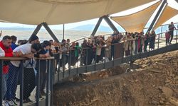 GÖBEKLİTEPE'YE ARA TATİLDE ZİYARETÇİ AKINI