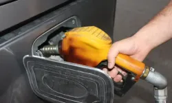 Benzine 98 kuruş zam tabelalara yansıdı