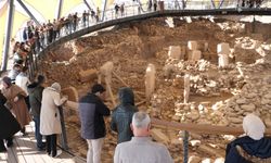 Göbeklitepe kış aylarında da ziyaretçi akımına uğruyor