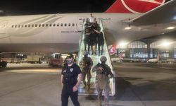 Kırmızı bültenle aranan 2 kişi Türkiye'de yakalandı