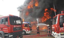 Ankara'da bir yatak fabrikasında yangın çıktı