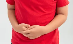 Çocuklarda idrarını tutmak enfeksiyon riskini artırıyor