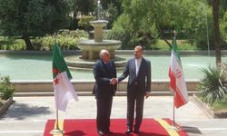 İran ve Cezayir diplomatik ilişkilerin yeniden kurulması konusunda anlaştı