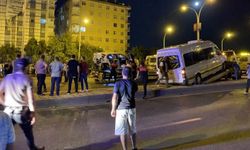 Korkunç Zincirleme Kaza: Diyarbakır-Şanlıurfa Yolunda 2'si Ağır, 5 Yaralı!