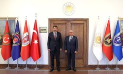 Vali Ayhan, Milli Savunma Bakanı Güler'e ziyaret