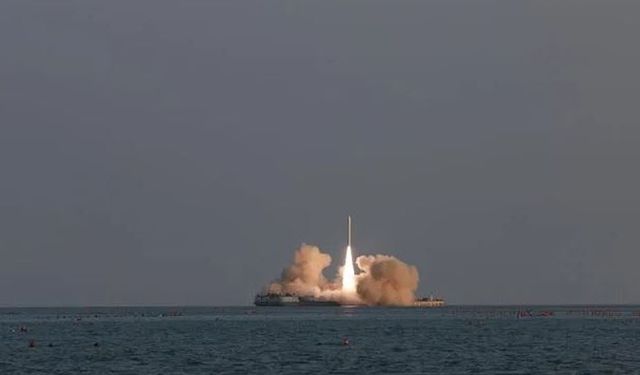 Çin, Denizden Uzaya 4 Yeni Uyduyu Fırlattı!
