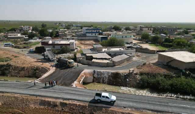 Şanlıurfa Büyükşehir Belediyesi, Harran Kırsal Yollarını Betonlaştırıyor