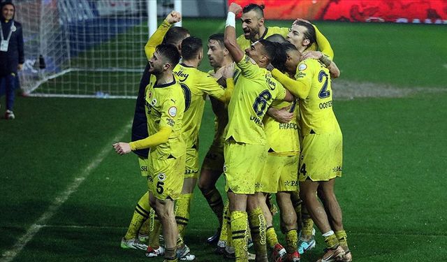 Fenerbahçe, Rize’de Geri Dönüş Yaptı