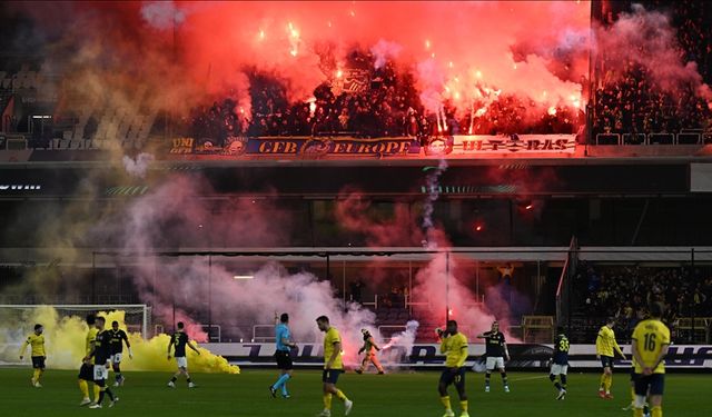 UEFA’dan Fenerbahçe’ye Disiplin Cezası: Deplasman Yasağı ve Para Cezası