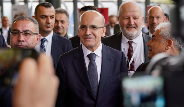 Hazine ve Maliye Bakanı Şimşek: Türkiye'nin Kredi Notu Artıyor