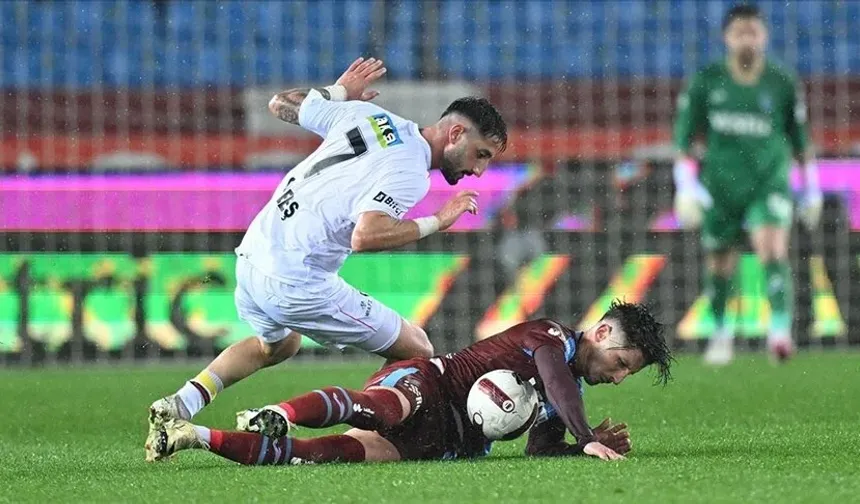 Fatih Karagümrük, Türkiye Kupası Yarı Finalinde Trabzonspor'a Konuk Olacak