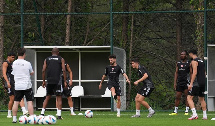 Beşiktaş, Hazırlık Maçında Ümraniyespor ile Berabere Kaldı