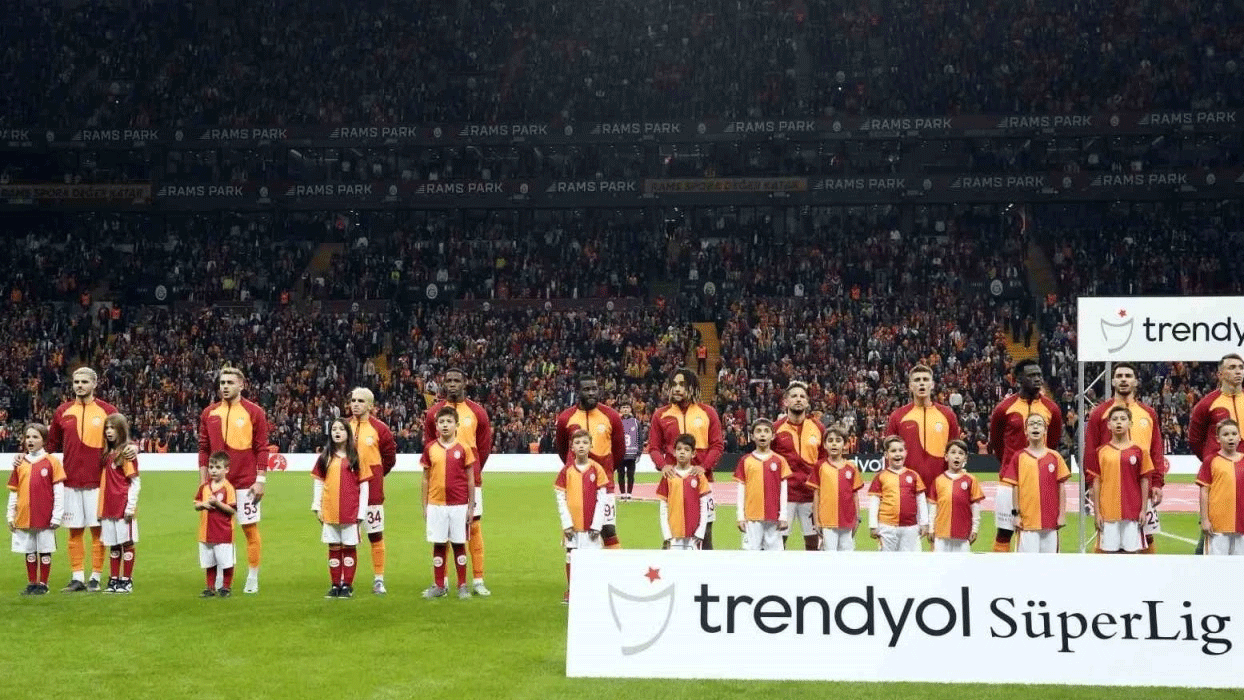Galatasaray'da Tete Şoku: Bir Ayrılık Haberi Daha!